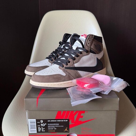 Travis Scott x Air Jordan Retro 1 High OG TS SP "Cactus Jack" - Picture 1 of 10